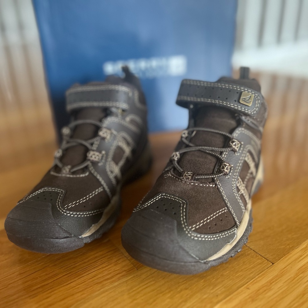Brown boots